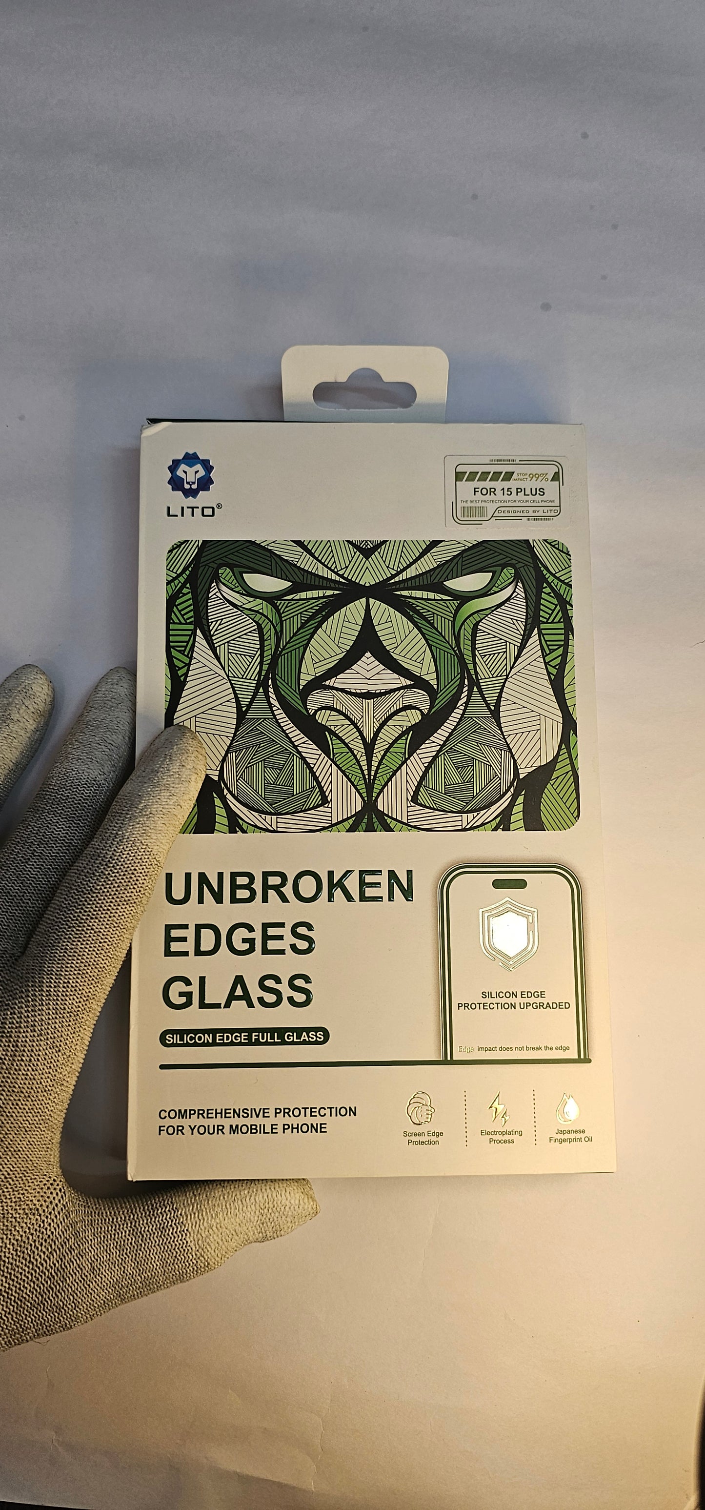 I Phone 15 Plus LITO Silicon Edge Protection – Tempered Glass Screen Protector