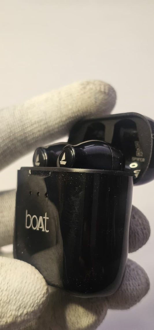 BOAT Airdopes 138 – True Wireless Earbuds