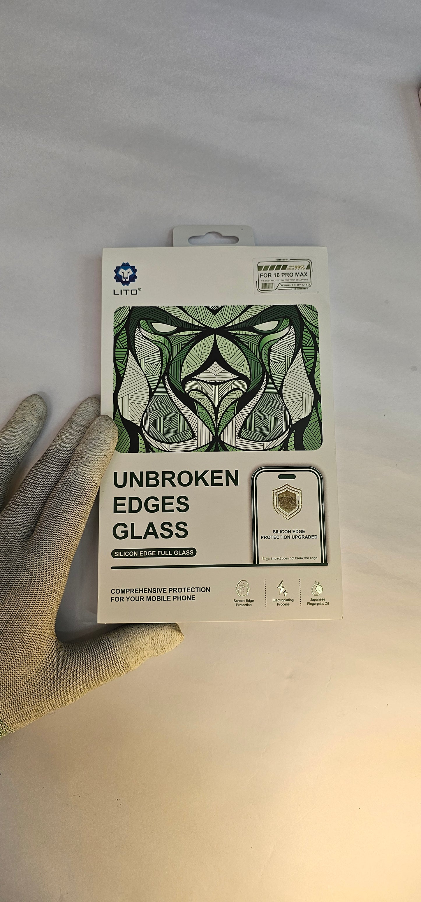 I phone 16 pro max LITO Silicon Edge Protection – Tempered Glass Screen Protector