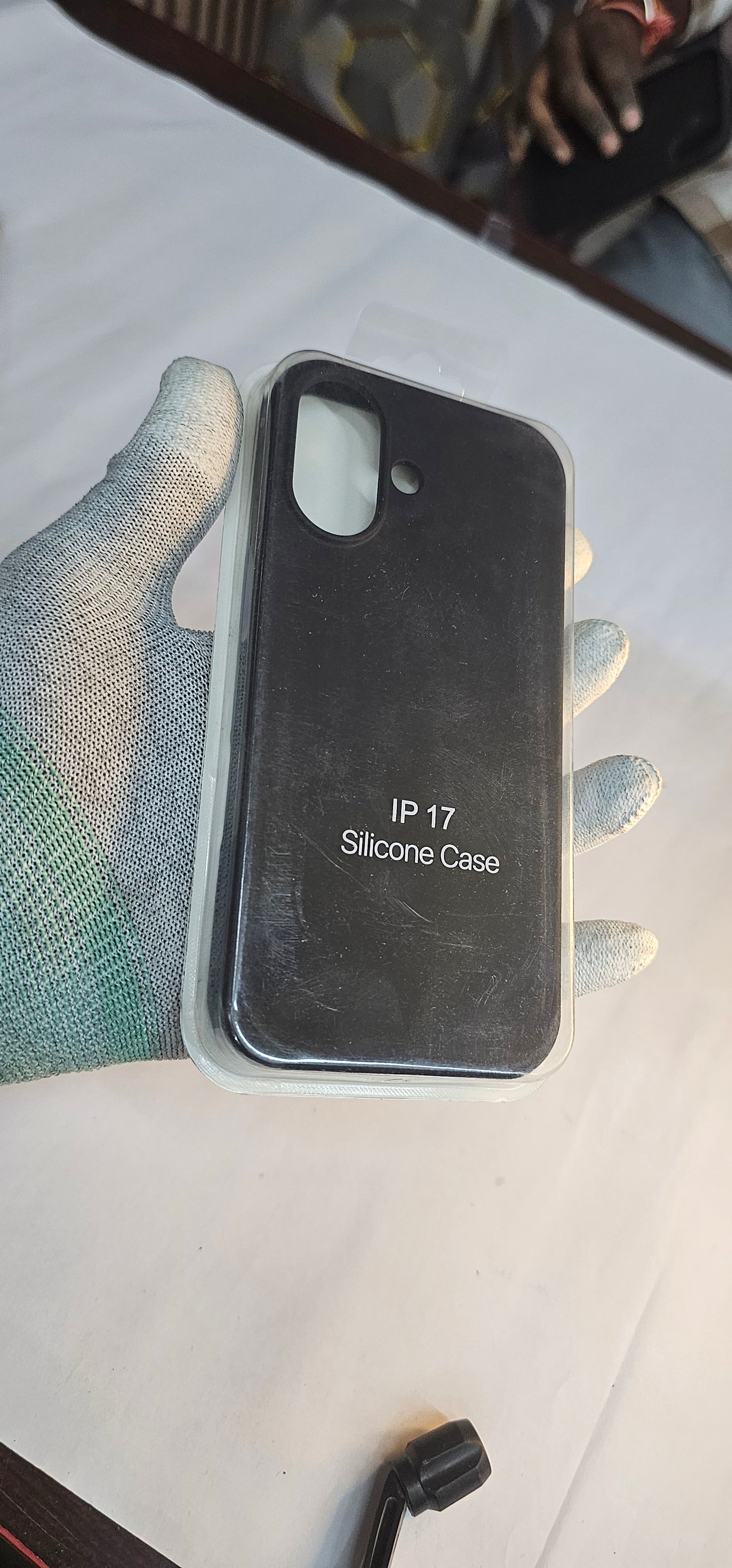 I phone 17  premium and protection case