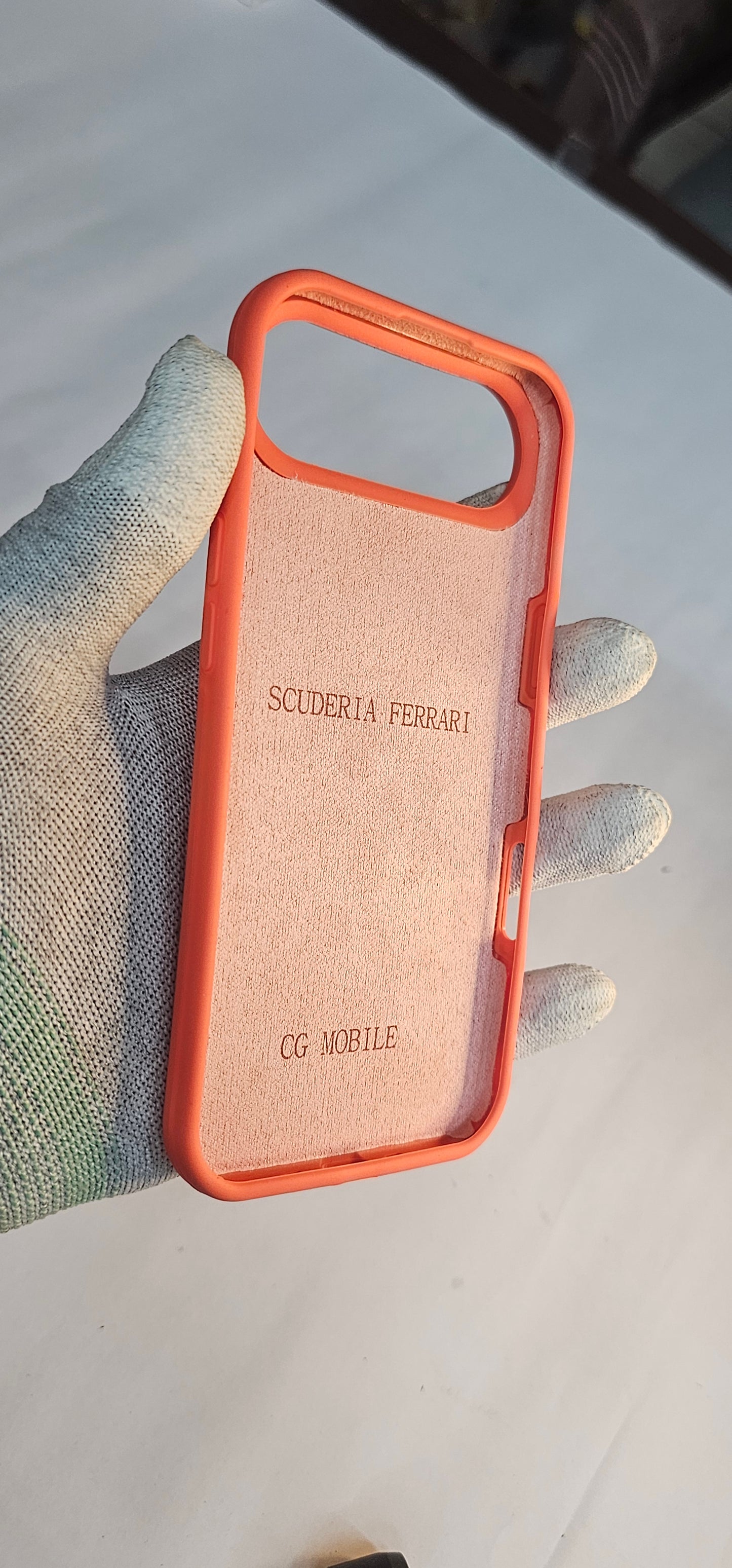 I phone 17 Air Ferari premium and protection case