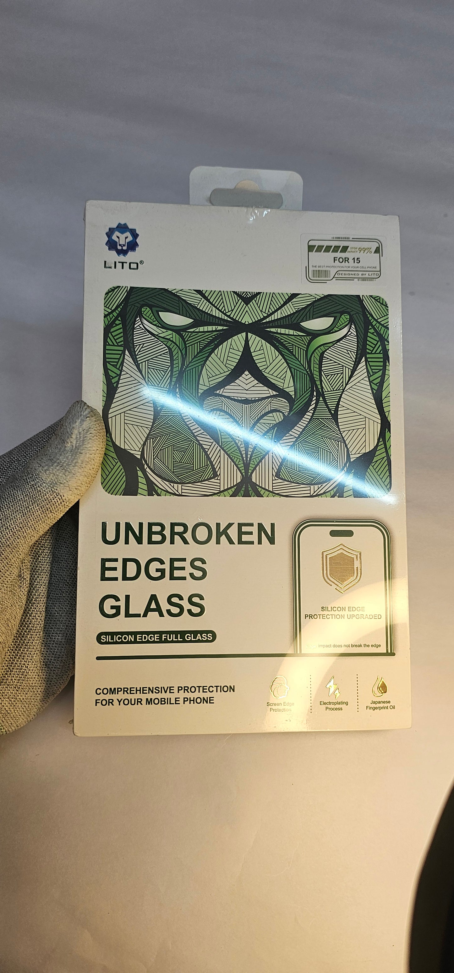 I phone 16 plus LITO Silicon Edge Protection – Tempered Glass Screen Protector