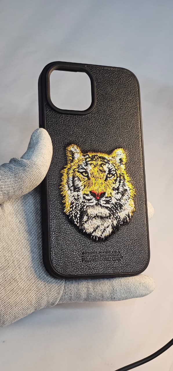 I phone 15 tiger back case premium and protection