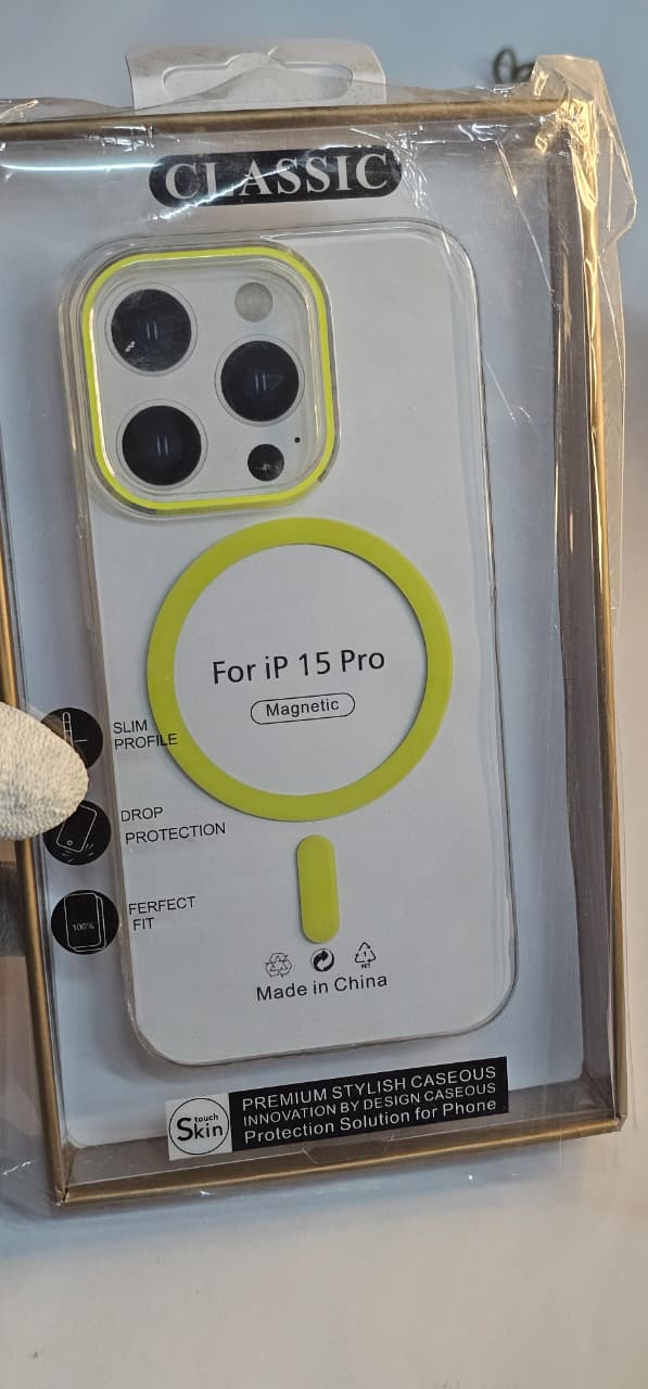 I phone 15 Pro Non Yellow back case premium and protection