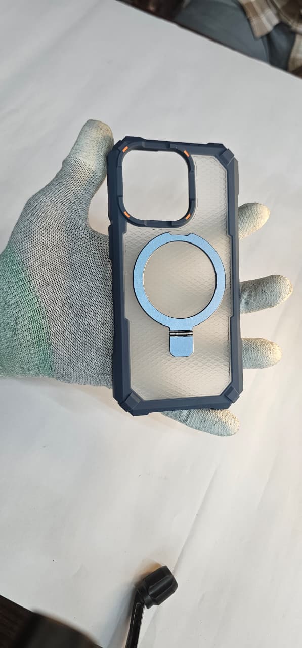 I phone 16 pro UAG premium and protection back case