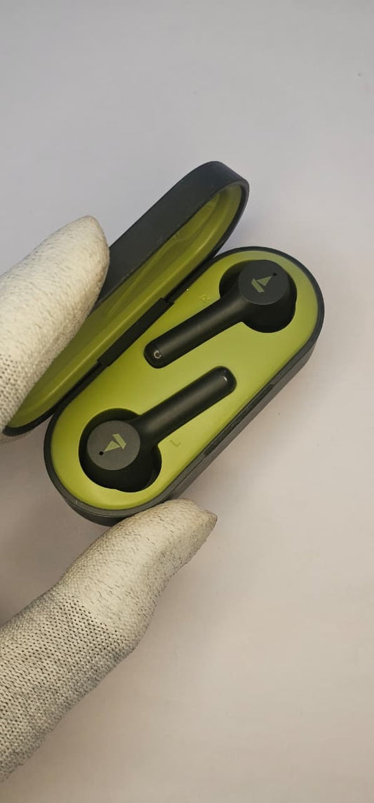 BOAT Airdopes 161 Wireless Earbuds