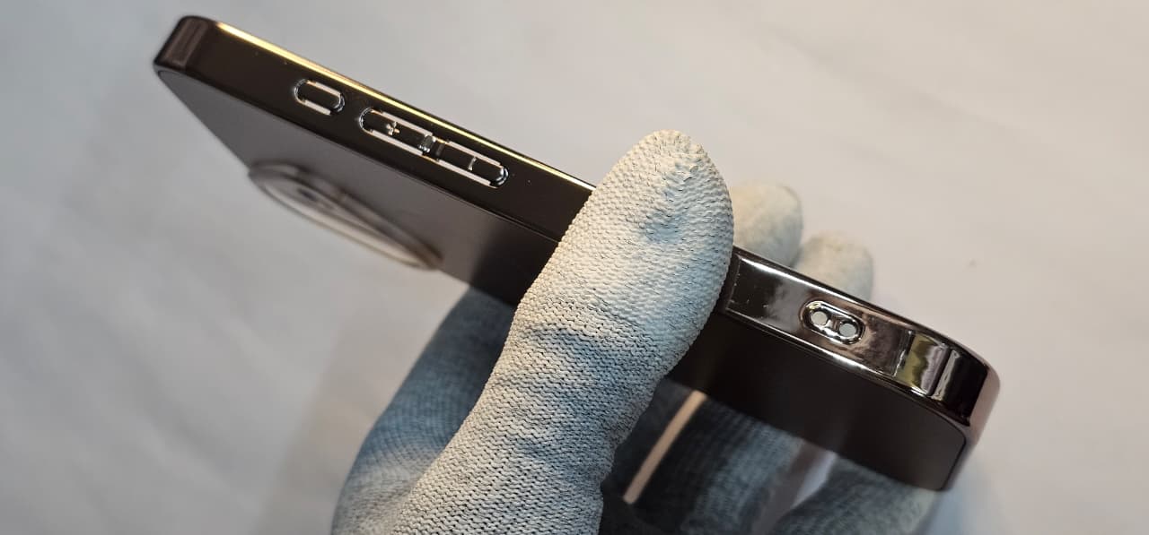 I phone 16 premium and protection back case