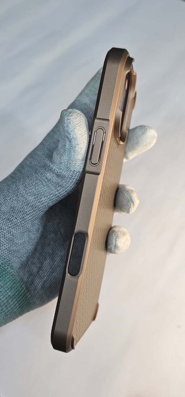 I phone 16 pro max premium and protection back case